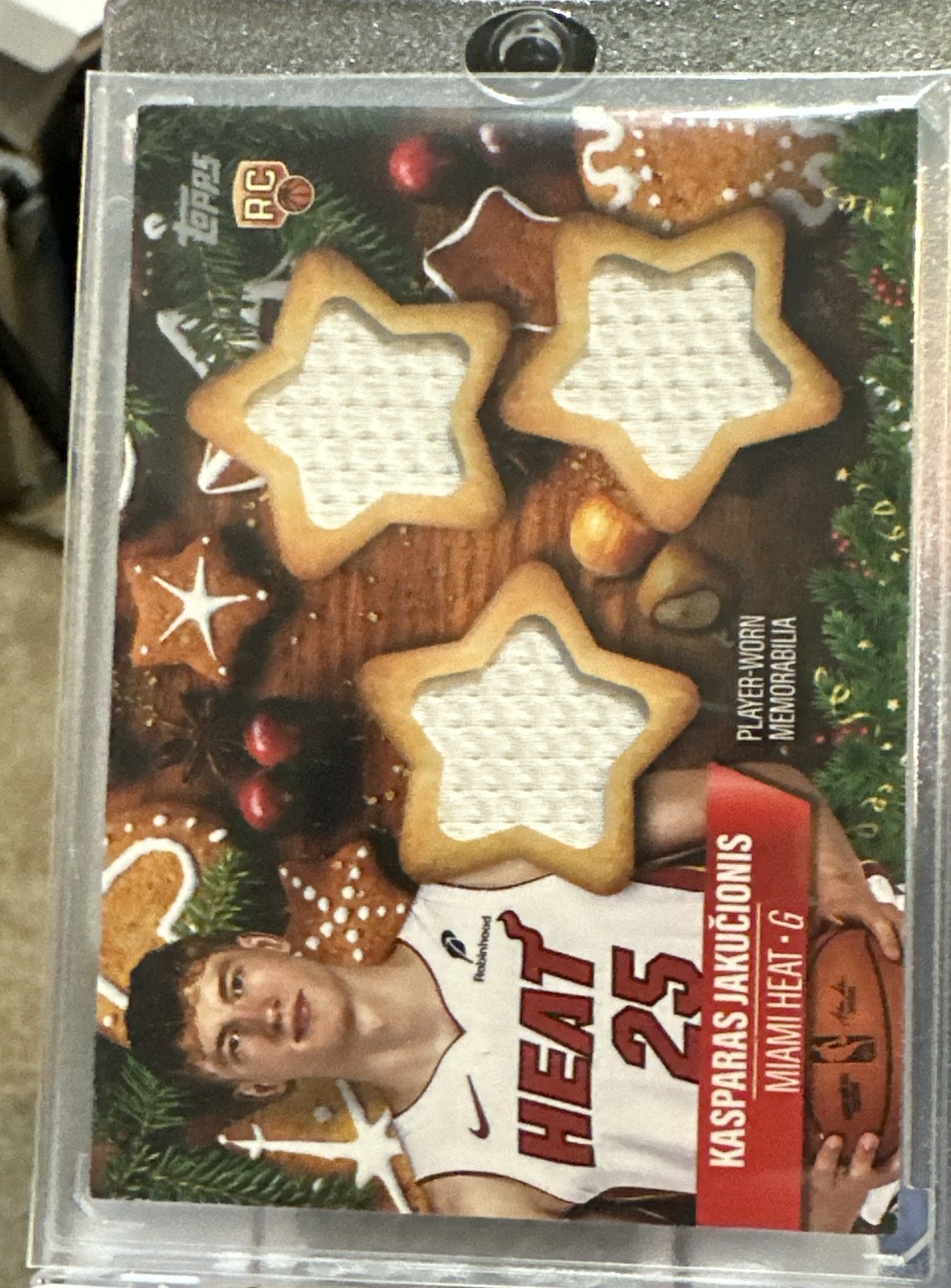 2025-26 Topps Holiday - Holiday Shaped Relics Kasparas Jakucionis #HSR-16 RC