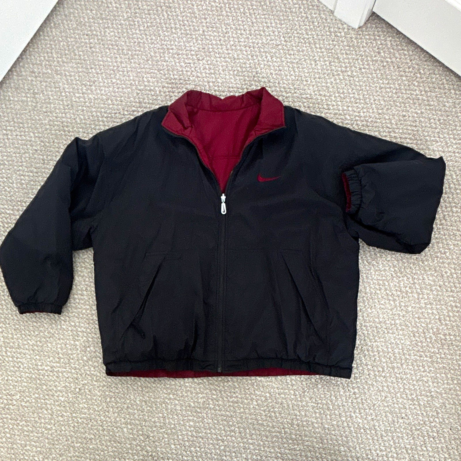 Nike Reversible Puffer Jacket Full Zip Black/Red Stand-Up Collar Men\'s XL Nike Reversible Puffer Jacket Full Zip Black/Red Stand-Up Collar Men\'s XL
