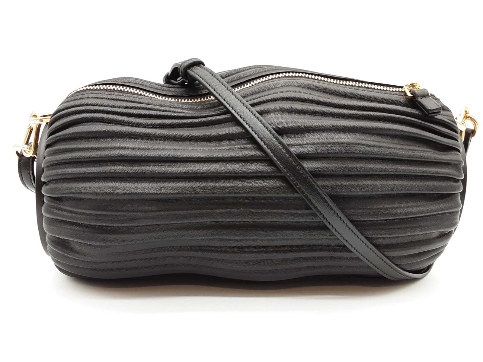 Loewe Pleated Nappa Bracelet Black Pouch Sd0726rzxde
