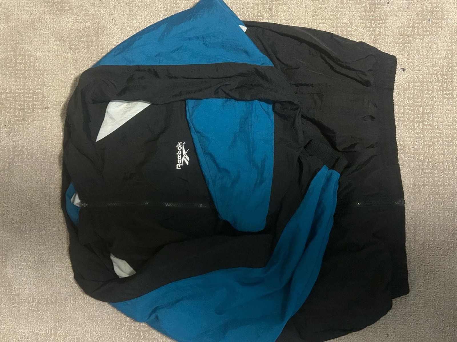 Reebok Windbreaker Jacket Size XL Black Blue Vintage