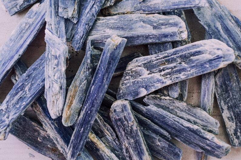 Kyanite Blades Rough Natural Blue Blade Crystals Wholesale Gemstone Specimen Kyanite Blades Rough Natural Blue Blade Crystals Wholesale Gemstone Specimen