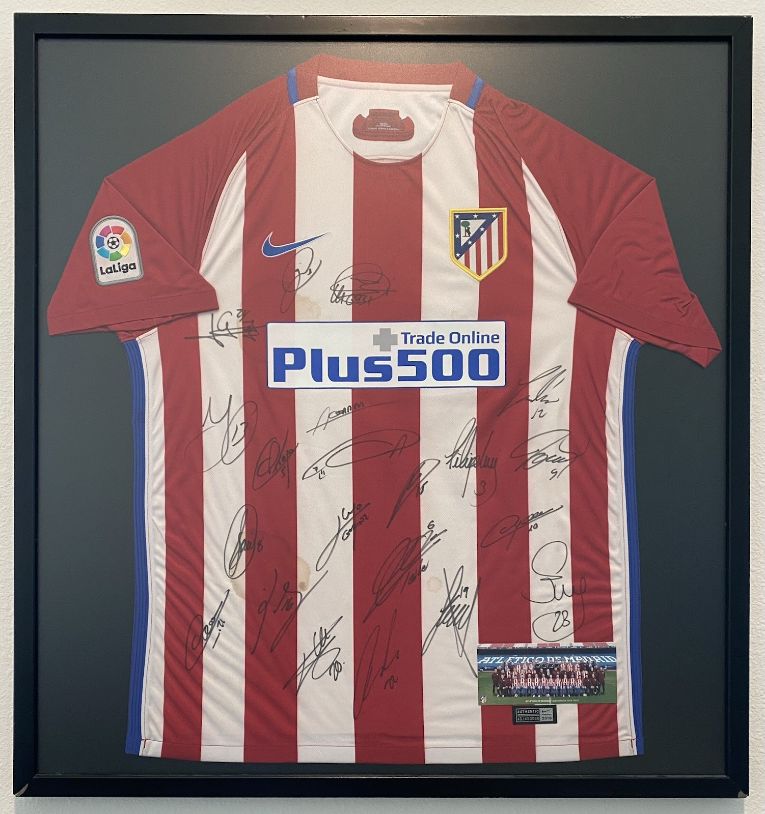 2016-17 Atlético Madrid Jersey Signed by 22 – Torres, Griezmann, Oblak, Koke