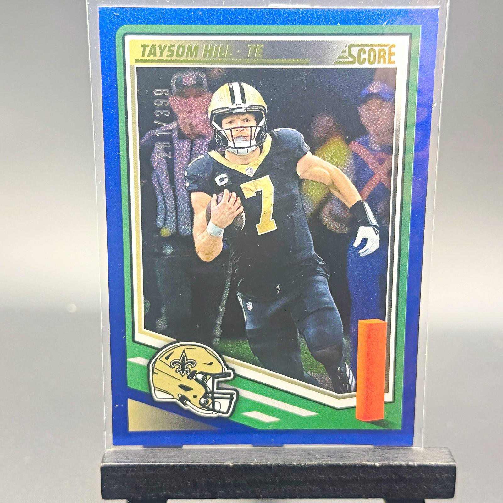Panini 2025 Score Football Taysom Hill Saints #141 Bats Parallel /399 Panini 2025 Score Football Taysom Hill Saints #141 Bats Parallel /399