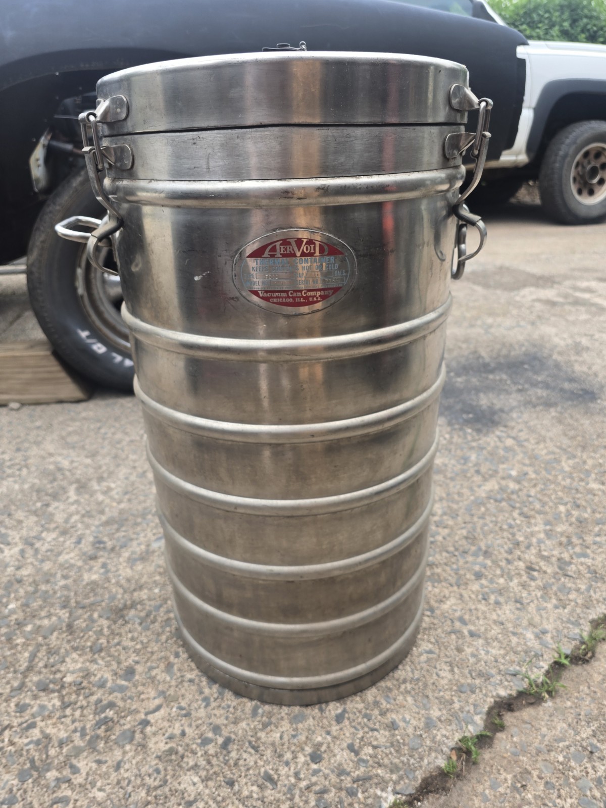 Vintage Retro AerVoid MODEL 101 STAINLESS THERMAL FOOD CARRIER HOT OR COLD USA