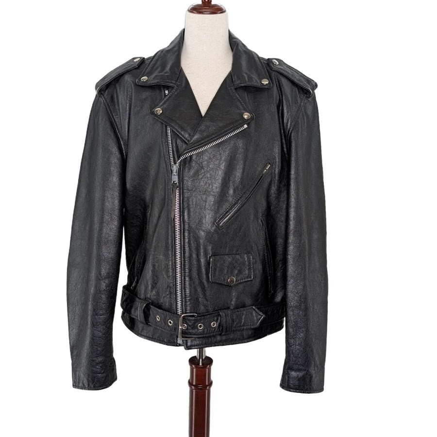 Wilsons Leather Black Moto Jacket size Large Vintage Belted Biker Distressed