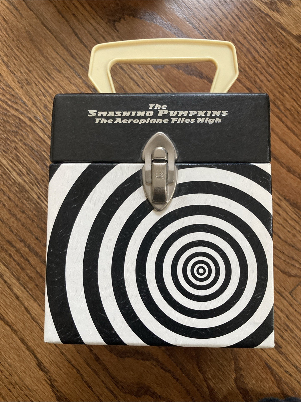 The Smashing Pumpkins - The Aeroplane Flies High Box Set - 5 CDs & Booklet The Smashing Pumpkins - The Aeroplane Flies High Box Set - 5 CDs & Booklet