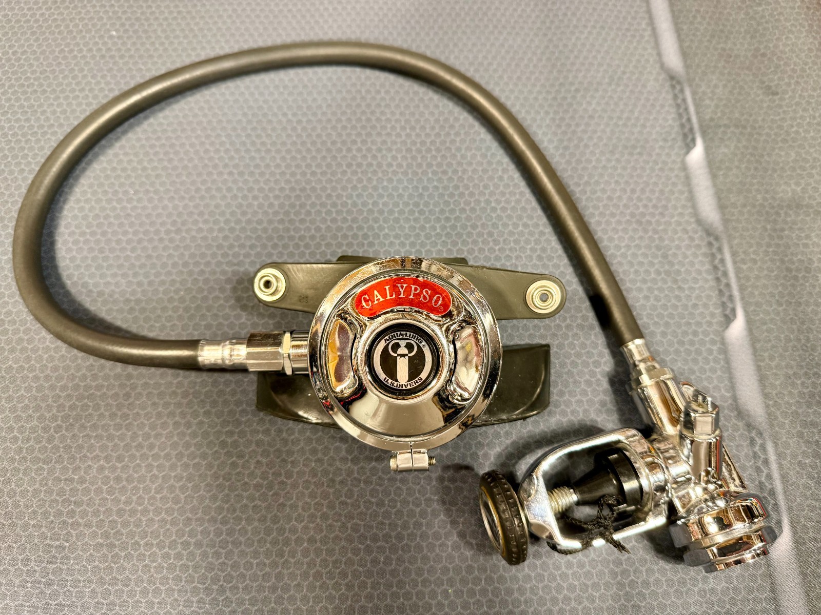 VINTAGE 1970\'s U.S. Divers Aqua Lung Calypso Scuba Regulator - 1st & 2nd Stage