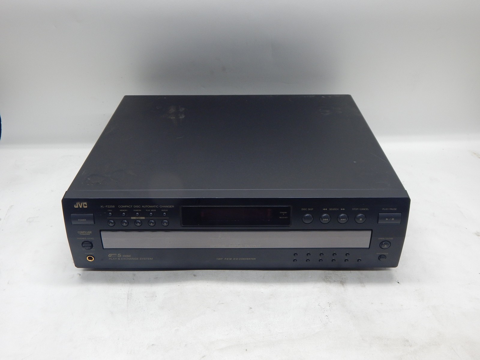 JVC Compact Disc Player Model XL-FZ258BK