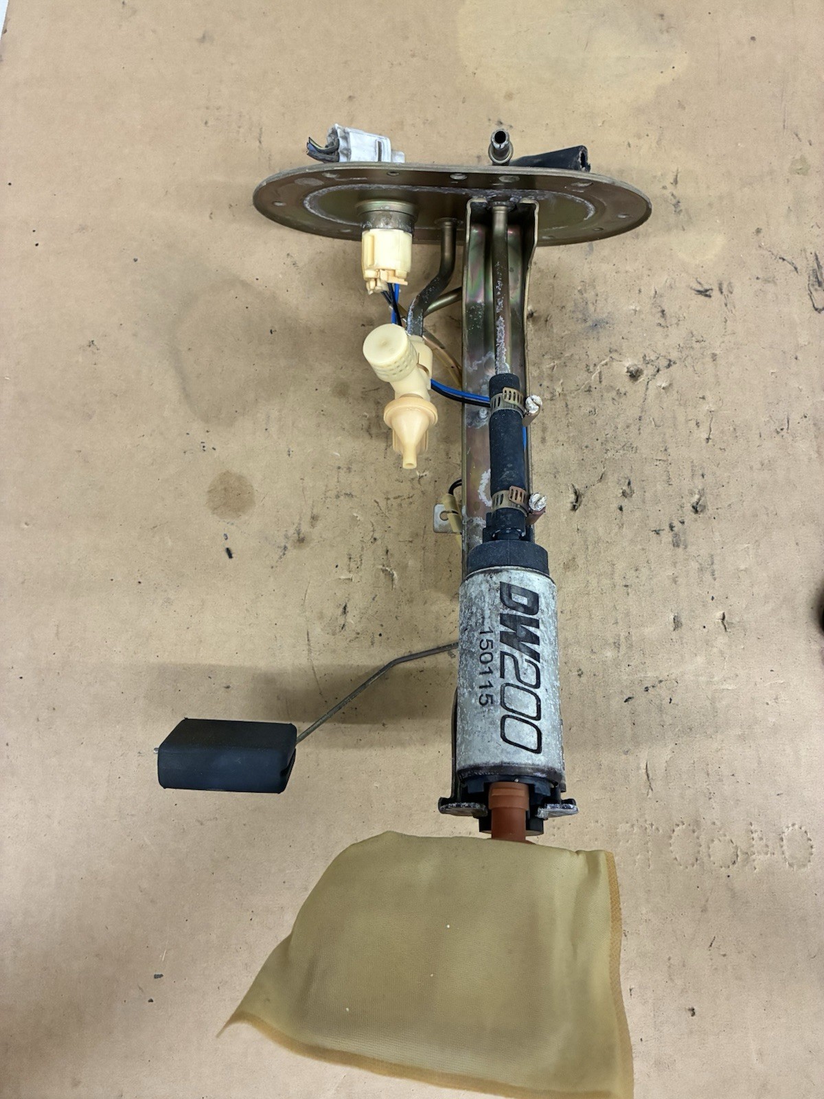 2002-2007 Subaru WRX STI Fuel Pump Hanger Assembly Sending Unit DW200 255lph 2002-2007 Subaru WRX STI Fuel Pump Hanger Assembly Sending Unit DW200 255lph