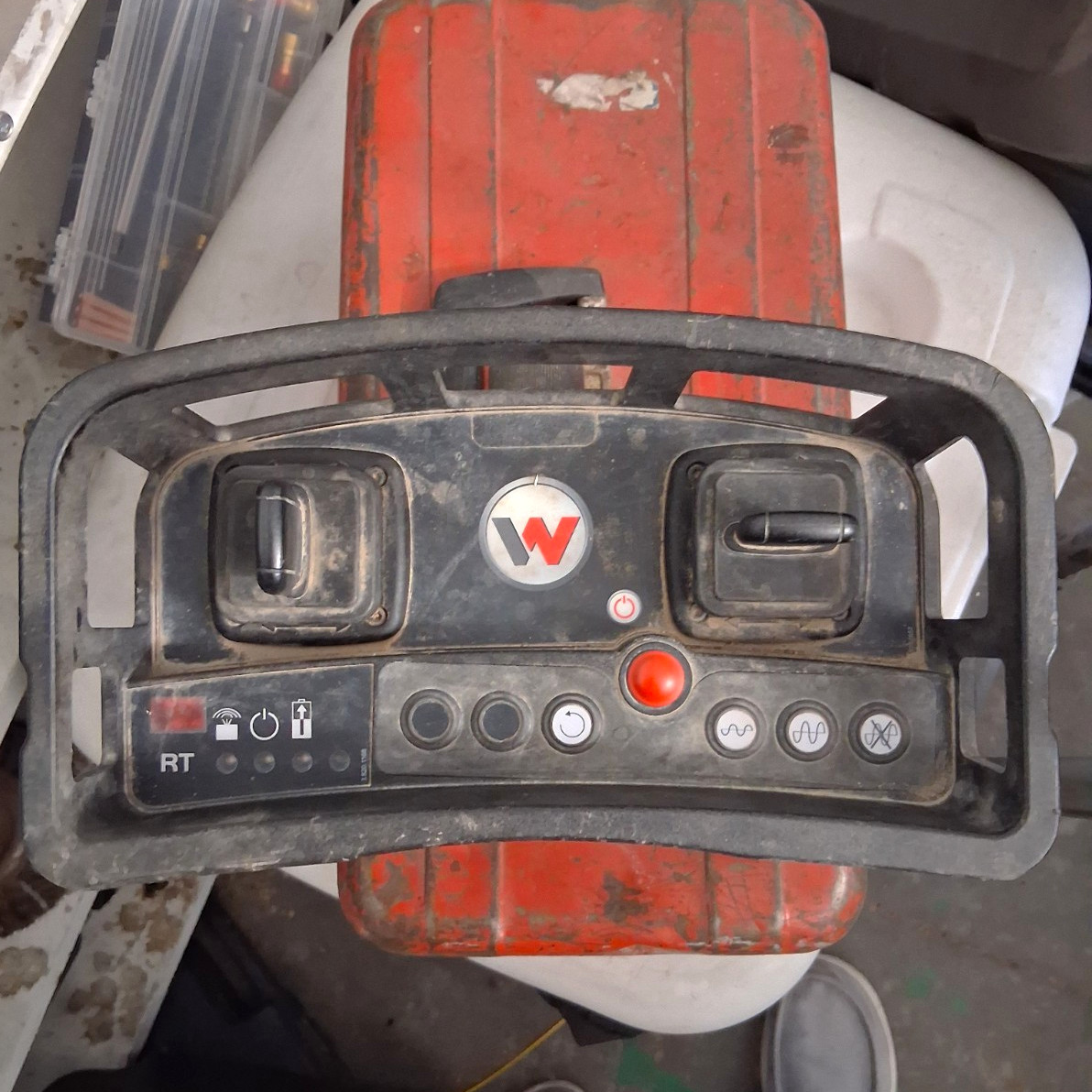 Wacker Neuson RT Trench Roller Remote Control Transmitter Console Dual Levers