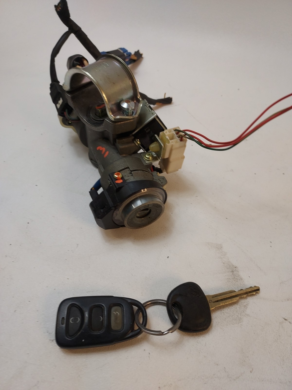 2007-10 Hyundai Elantra Ignition Switch Lock Assembly w/Key & Fob OEM w/ Pigtail
