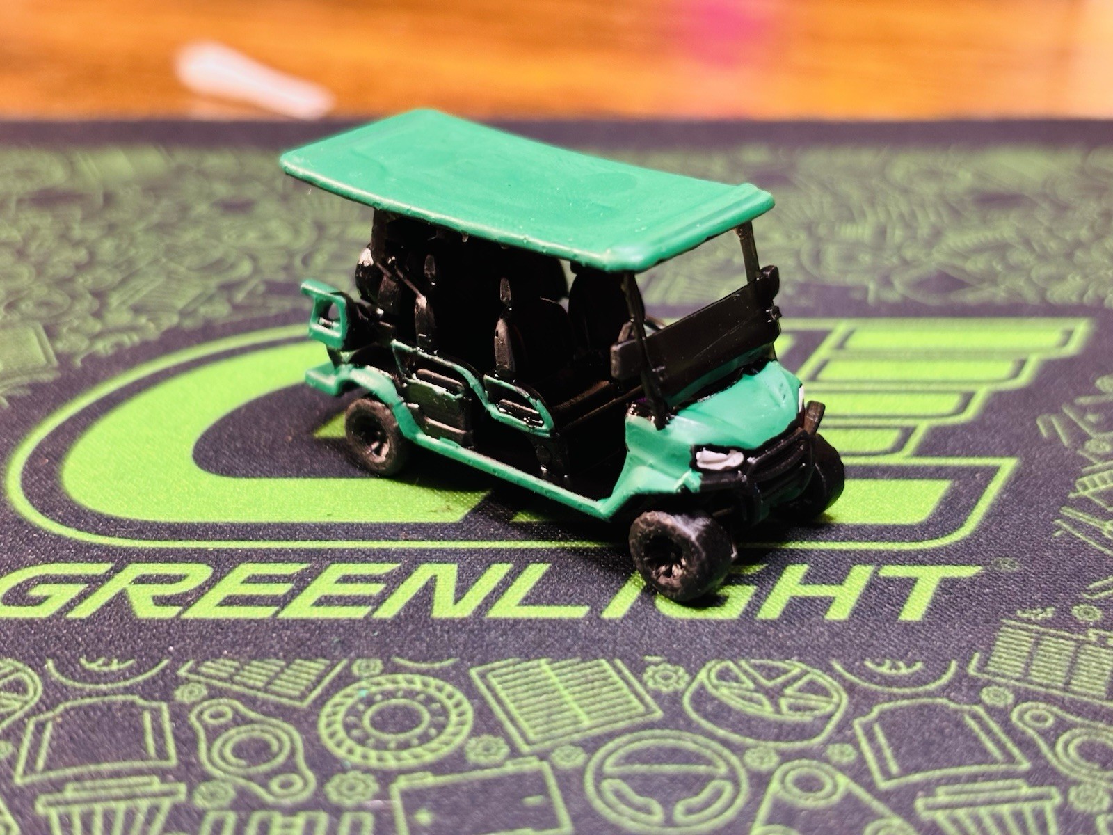1/64 3D Printed Golf Cart Farm Diecast Diorama Greenlight 1/64 3D Printed Golf Cart Farm Diecast Diorama Greenlight