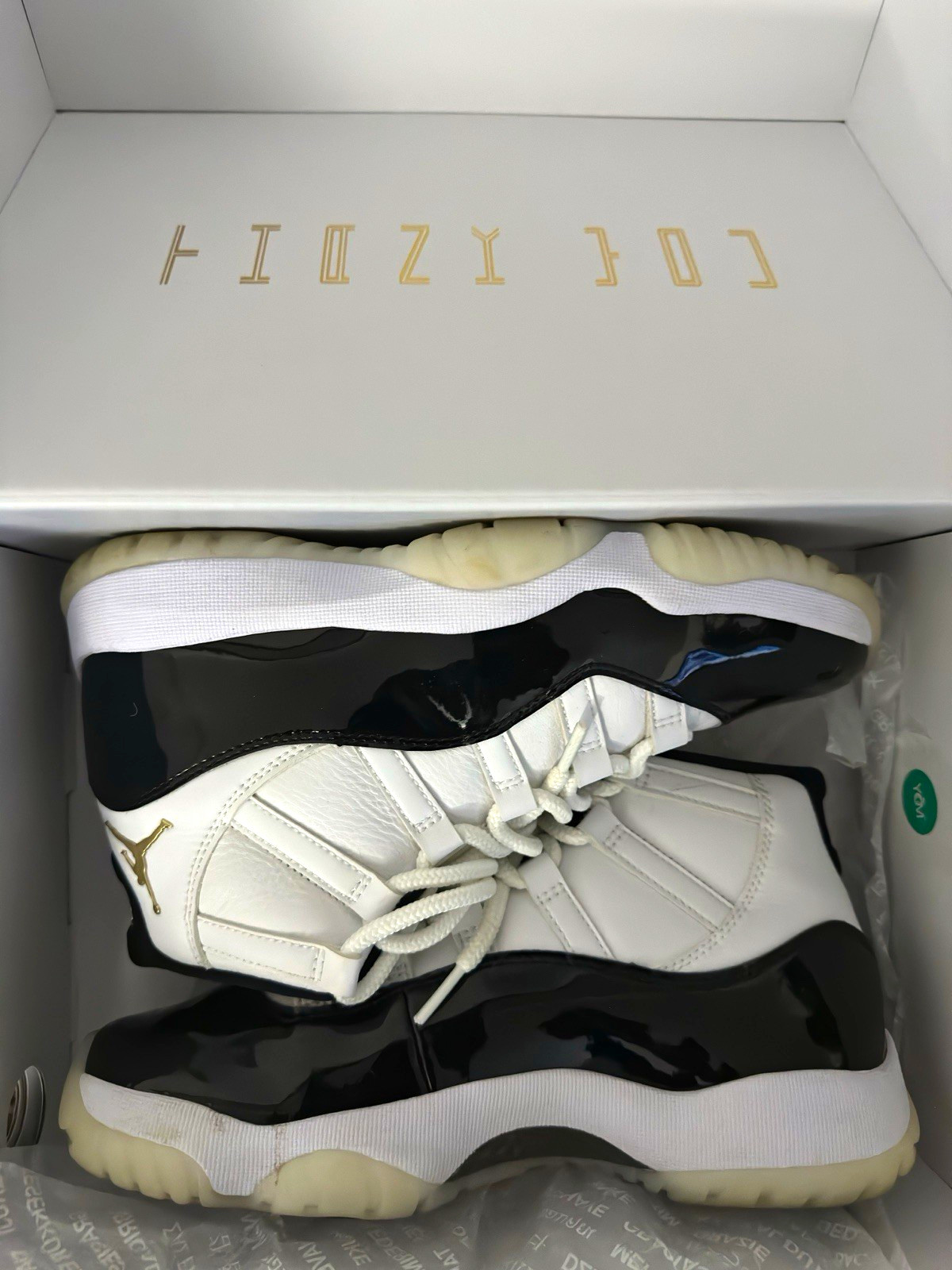 Air Jordan 11 “Gratitude” Size 7.5 – Barely Worn – Original Box Air Jordan 11 “Gratitude” Size 7.5 – Barely Worn – Original Box