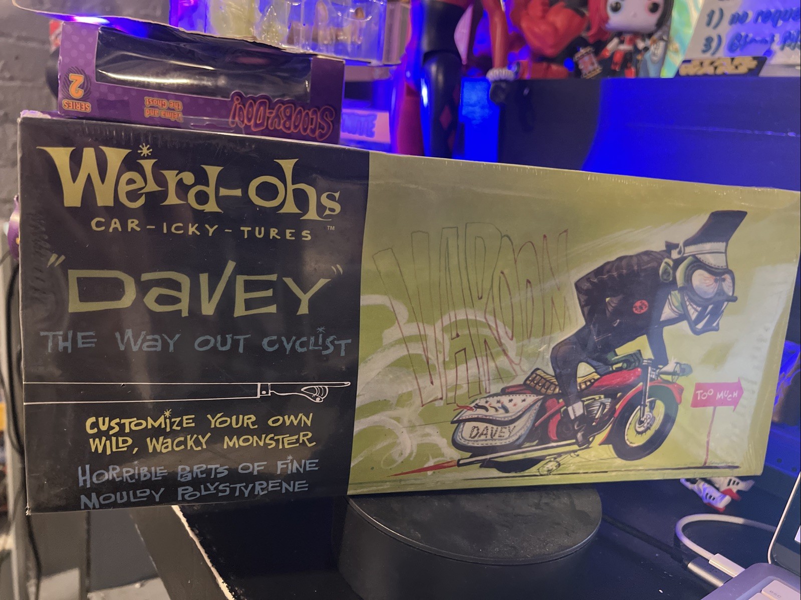 Weird-Ohs Car-Icky-Tures Davey The Way Out Cyclist Model Kit NEW Factory Sealed Weird-Ohs Car-Icky-Tures Davey The Way Out Cyclist Model Kit NEW Factory Sealed