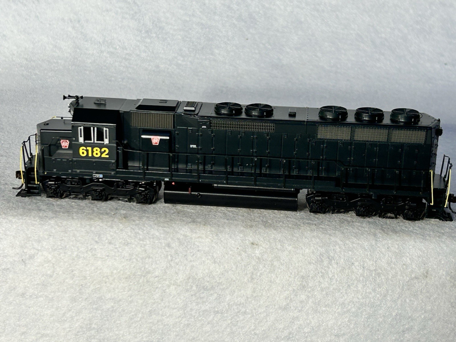 Beautiful Athearn RTR  SD-45 PENNSY Railroad HO DCC Ready