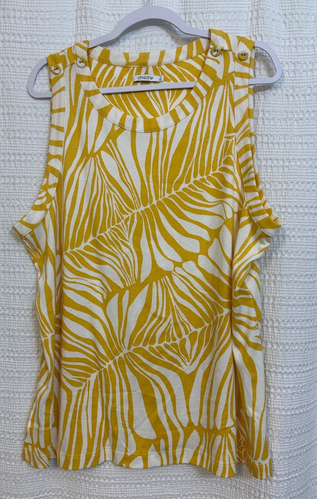 Chico’s Shirt Women\'s Size 4 (XL) Yellow & White Sleeveless Tank Top Tunic Slit Chico’s Shirt Women\'s Size 4 (XL) Yellow & White Sleeveless Tank Top Tunic Slit