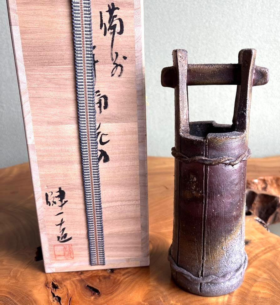 Japanese Vintage Bizen Ware Pottery Teoke Pail Shape Flower Vase H21.5cm w/ Box