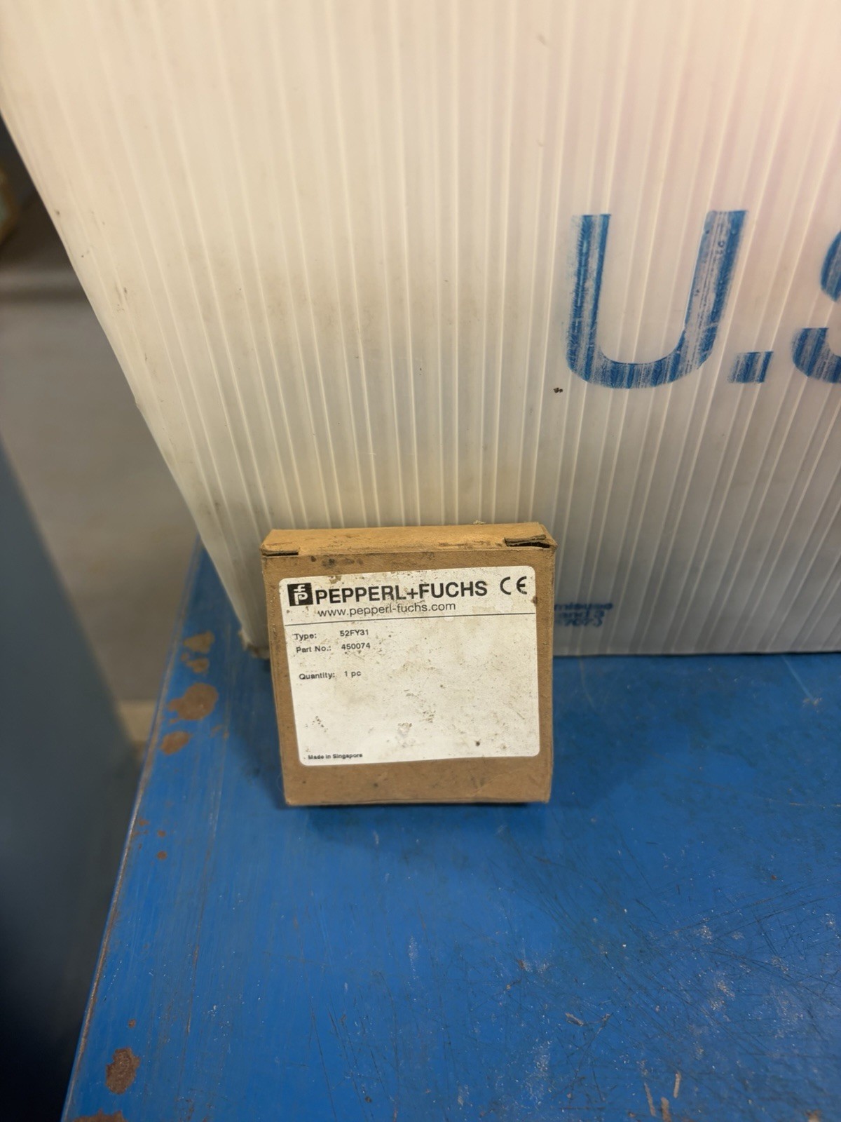 Pepperl Fuchs 52FY31 450074 Magnet Actuator for 50FY41 6 / 12 / 50 Hall Sensors Pepperl Fuchs 52FY31 450074 Magnet Actuator for 50FY41 6 / 12 / 50 Hall Sensors