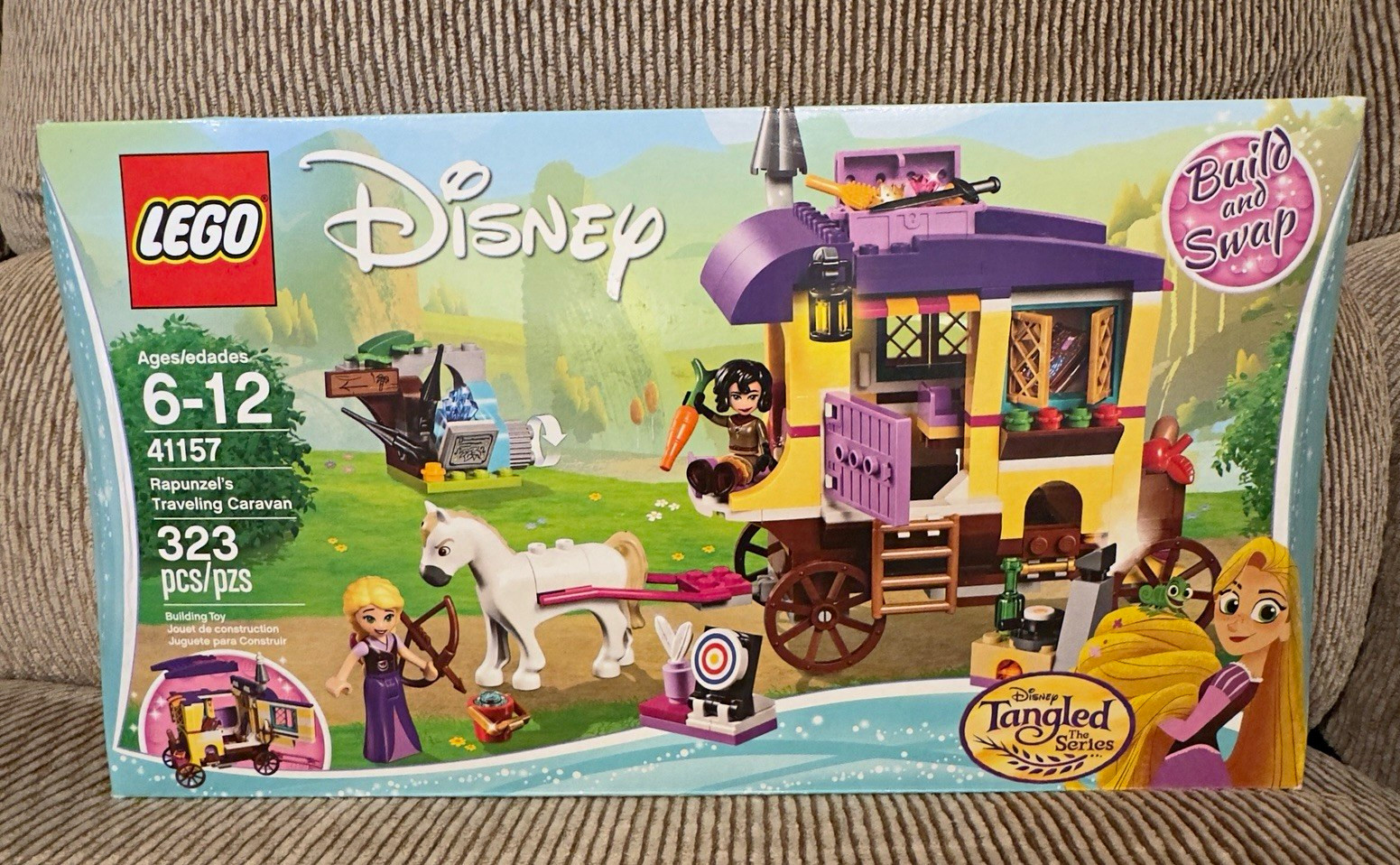 LEGO Disney Tangled 41157 Rapunzel’s Traveling Caravan NEW SEALED Retired 2018
