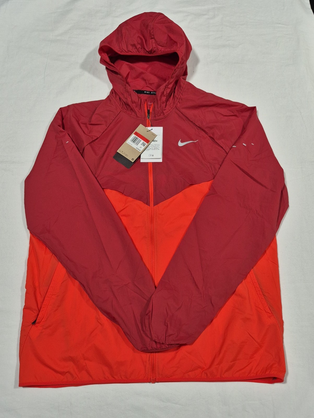 Nike Stride Repel UV Running Lightweight Nylon Training Jacket HV4548-614 Red Nike Stride Repel UV Running Lightweight Nylon Training Jacket HV4548-614 Red