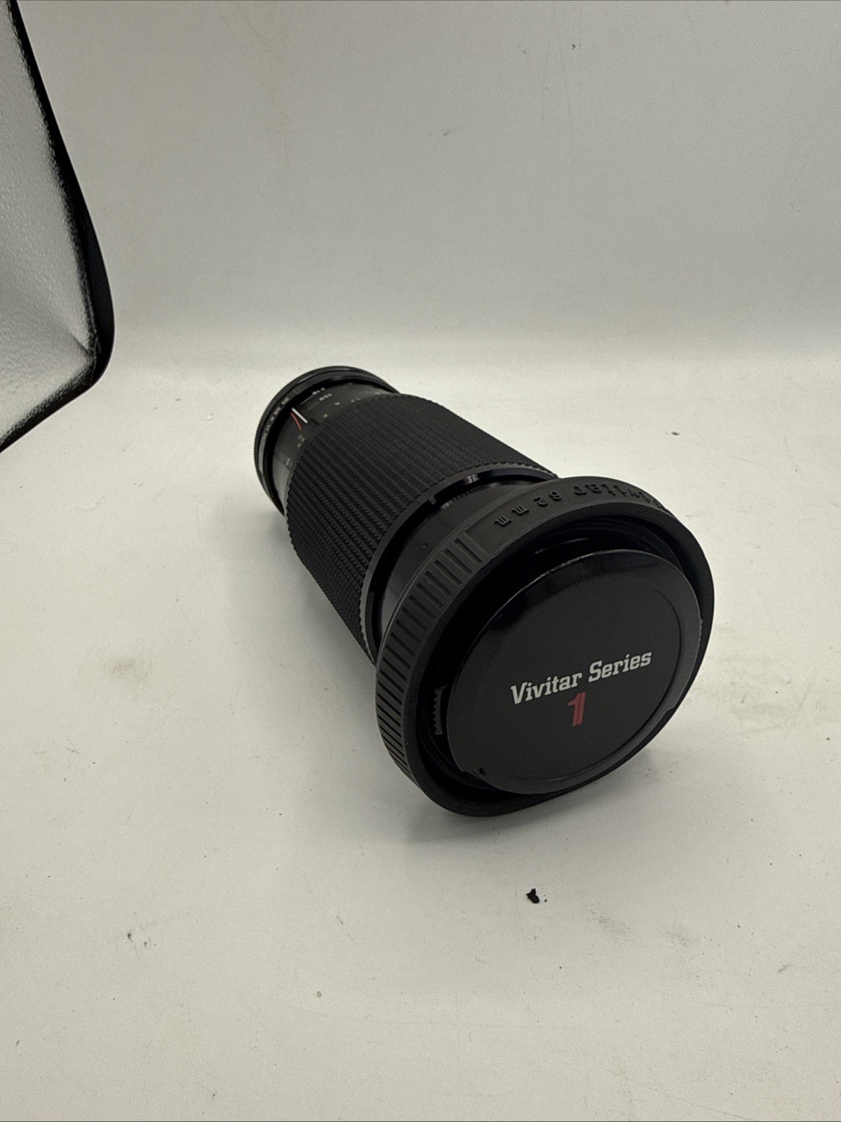 Vivitar Series 1 70-210mm 1:3.5 Auto Canon FD Mount 35mm SLR DSLR Film W/ Cover Vivitar Series 1 70-210mm 1:3.5 Auto Canon FD Mount 35mm SLR DSLR Film W/ Cover