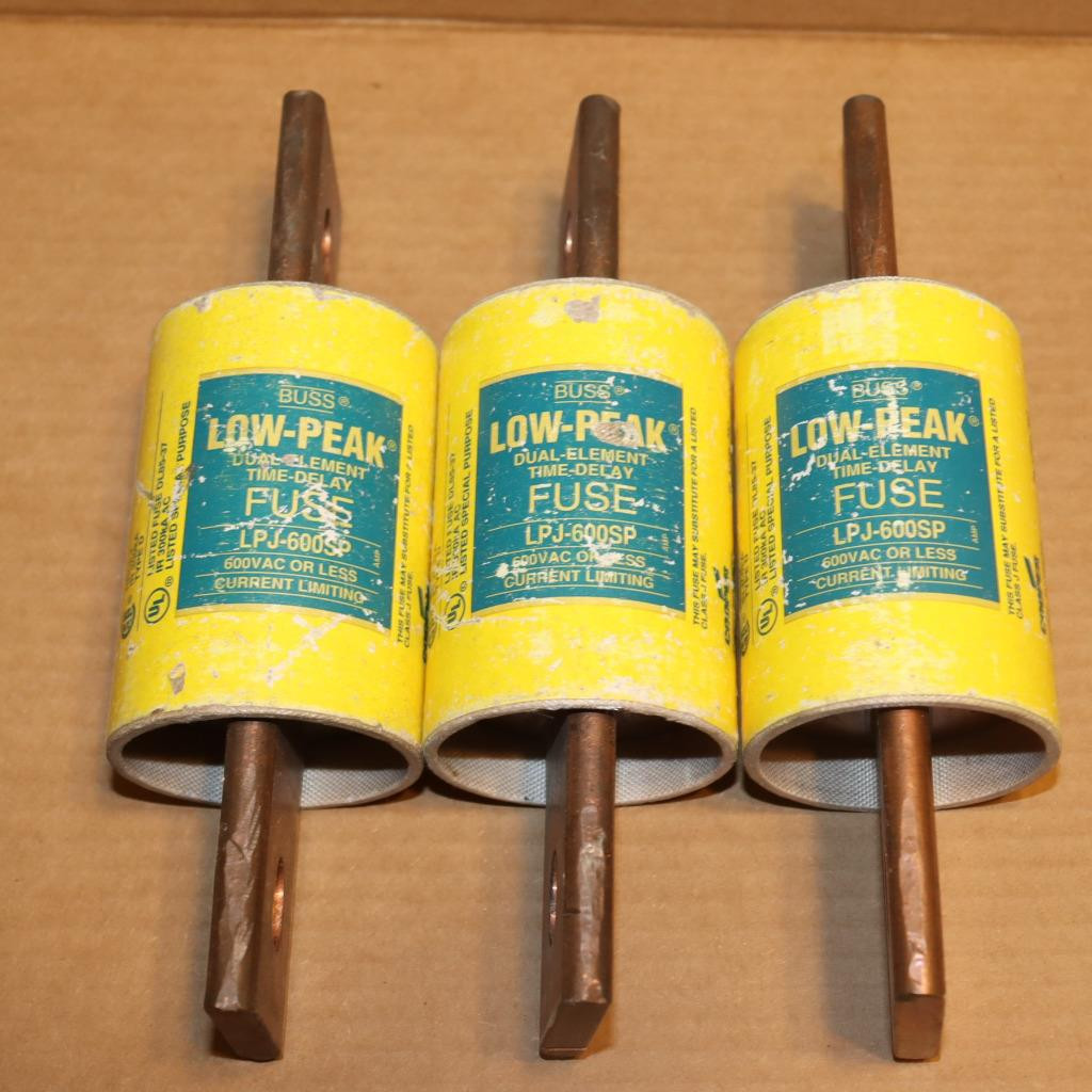 One Lot of 3 Nice Tested Bussmann Buss Low-Peak LPJ-600SP Dual Element Fuses