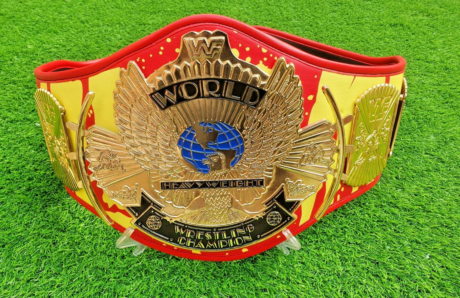 Hulk Hogan Hulkamania Signature Series Championship Replica Title Belt 4MM ZINC Hulk Hogan Hulkamania Signature Series Championship Replica Title Belt 4MM ZINC
