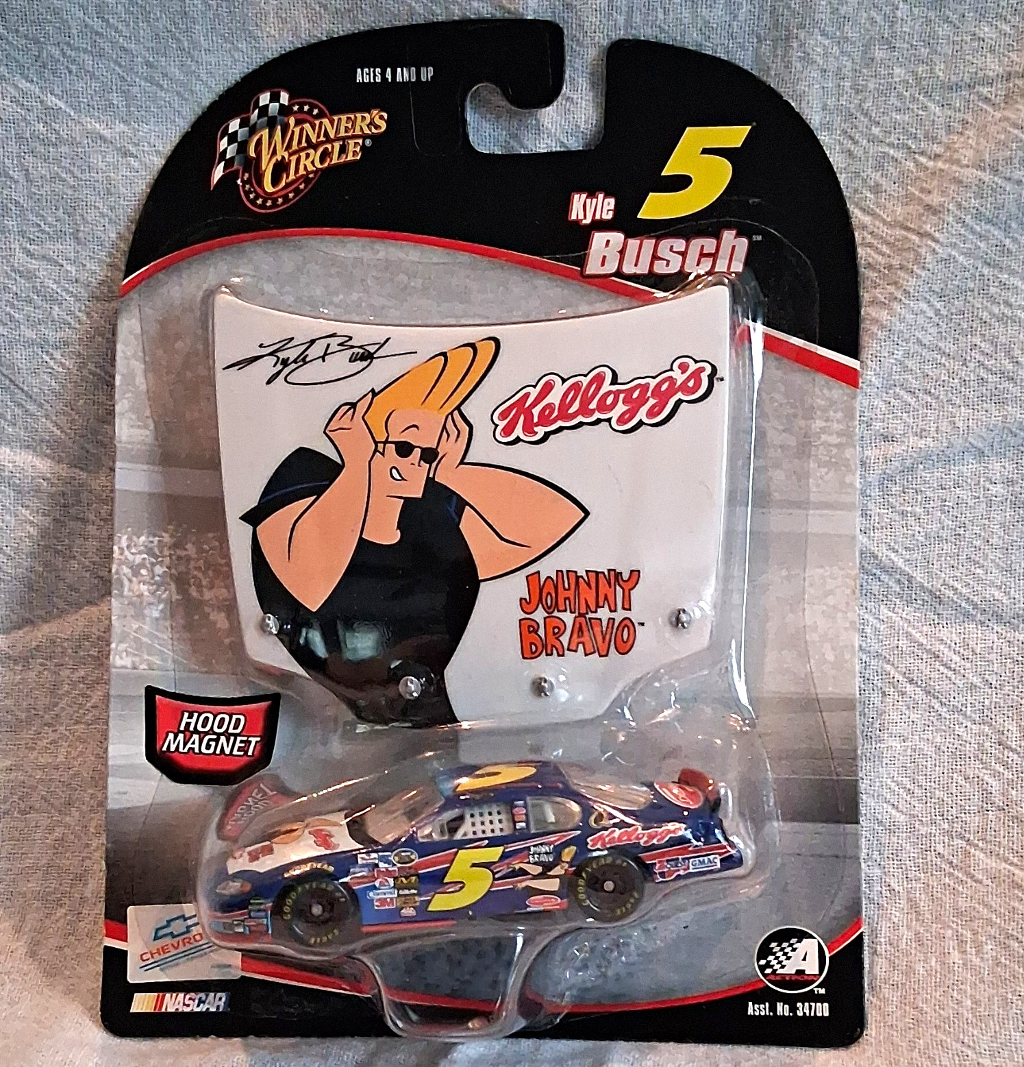 Winner\'s Circle Kyle Busch #5 Kellogg\'s Johnny Bravo NASCAR 1:64 2005 Chevy