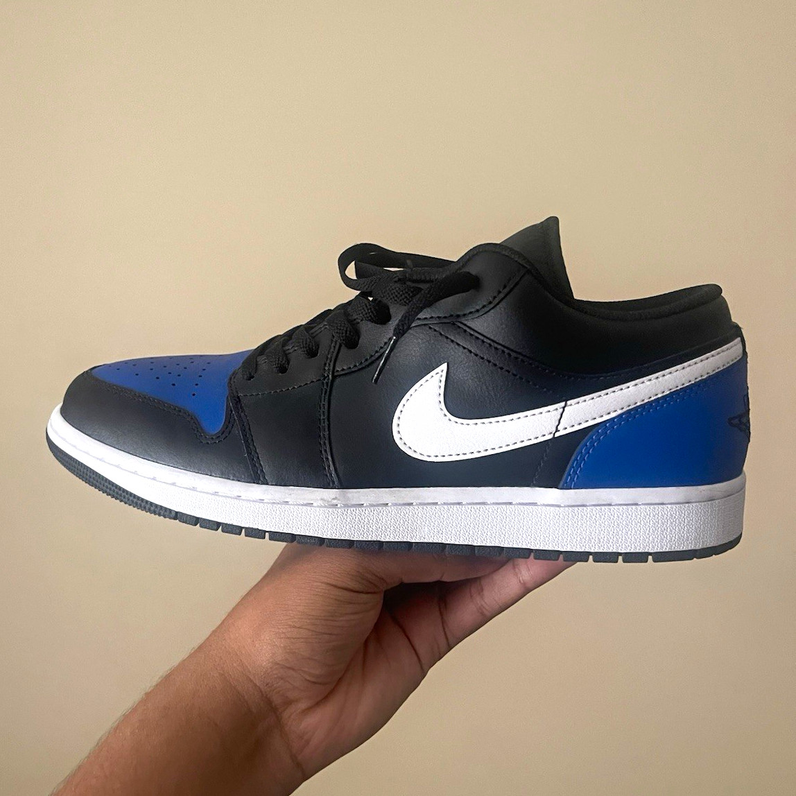 Nike Air Jordan 1 Low Jumpman Colorblock Black Blue White Lace-Up