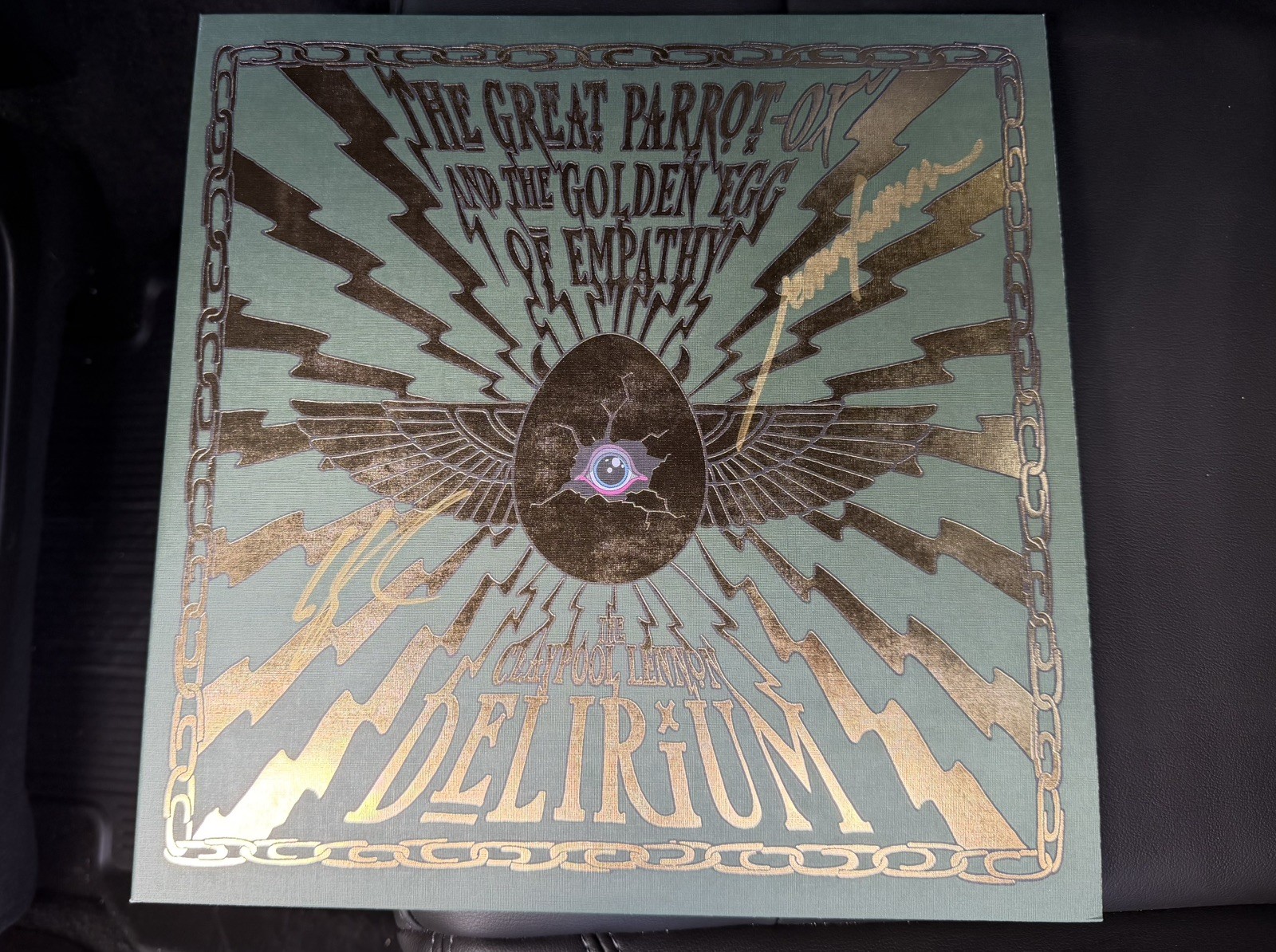 The Claypool Lennon Delirium - The Great Parrot-Ox - Green/Gold vinyl signed The Claypool Lennon Delirium - The Great Parrot-Ox - Green/Gold vinyl signed