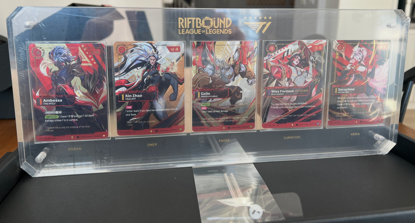 ENGLISH Riftbound x T1 2025 Worlds Champion Signature Edition GUMAYUSI 1879/2025
