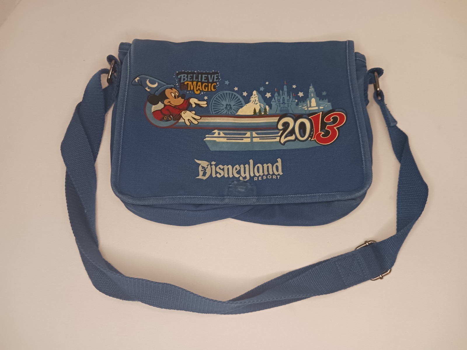 Disney Parks Authentic Crossbody Messenger Bag Blue Disneyland Resort Mickey Mse Disney Parks Authentic Crossbody Messenger Bag Blue Disneyland Resort Mickey Mse