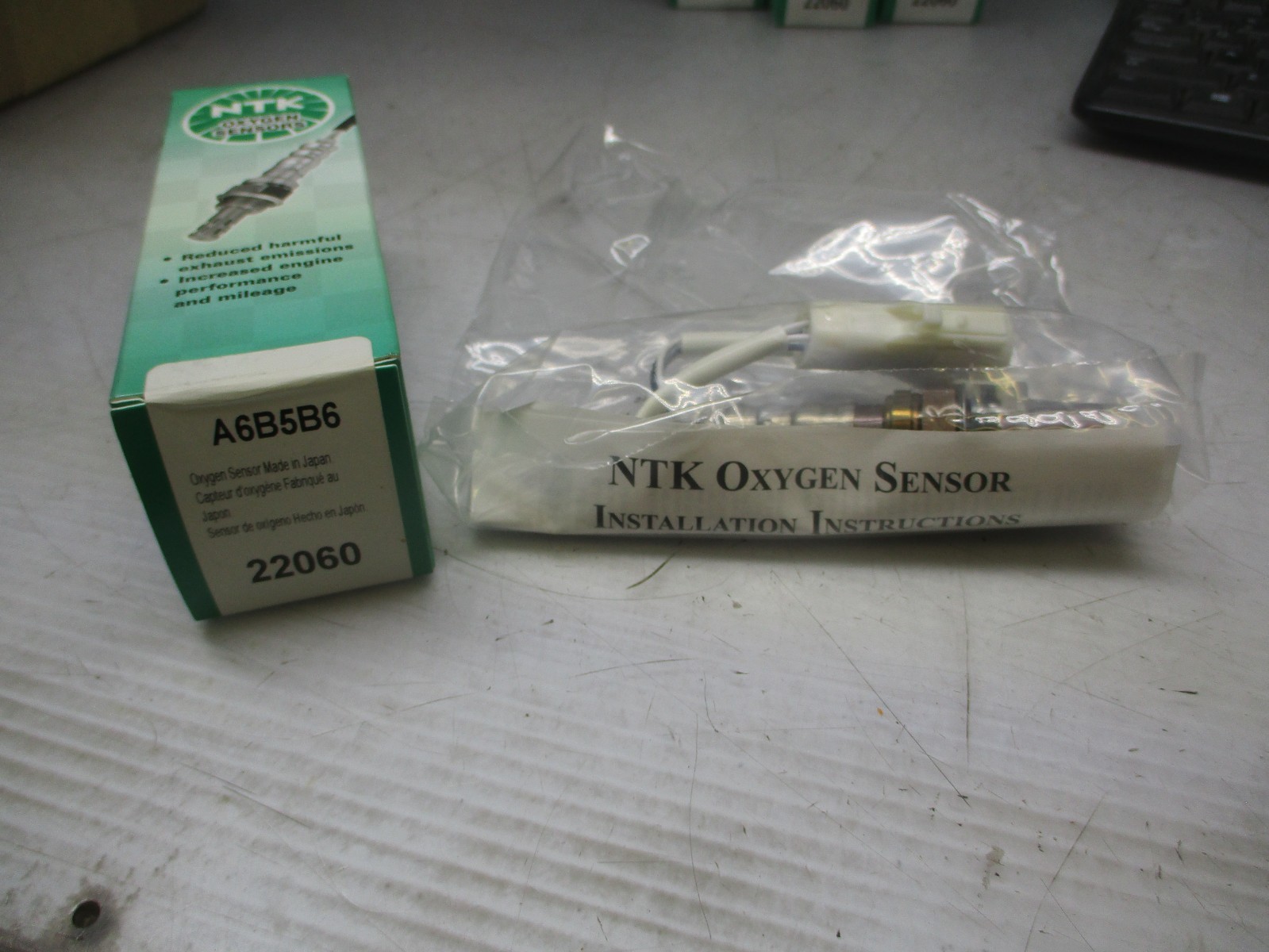 Oxygen Sensors NTK 22060 Oxygen Sensors NTK 22060