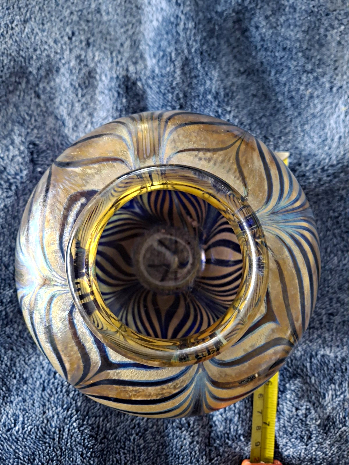 Vintage 1986 Brian Maytum Studio Hand Blown Art Glass Vase Pulled Feather
