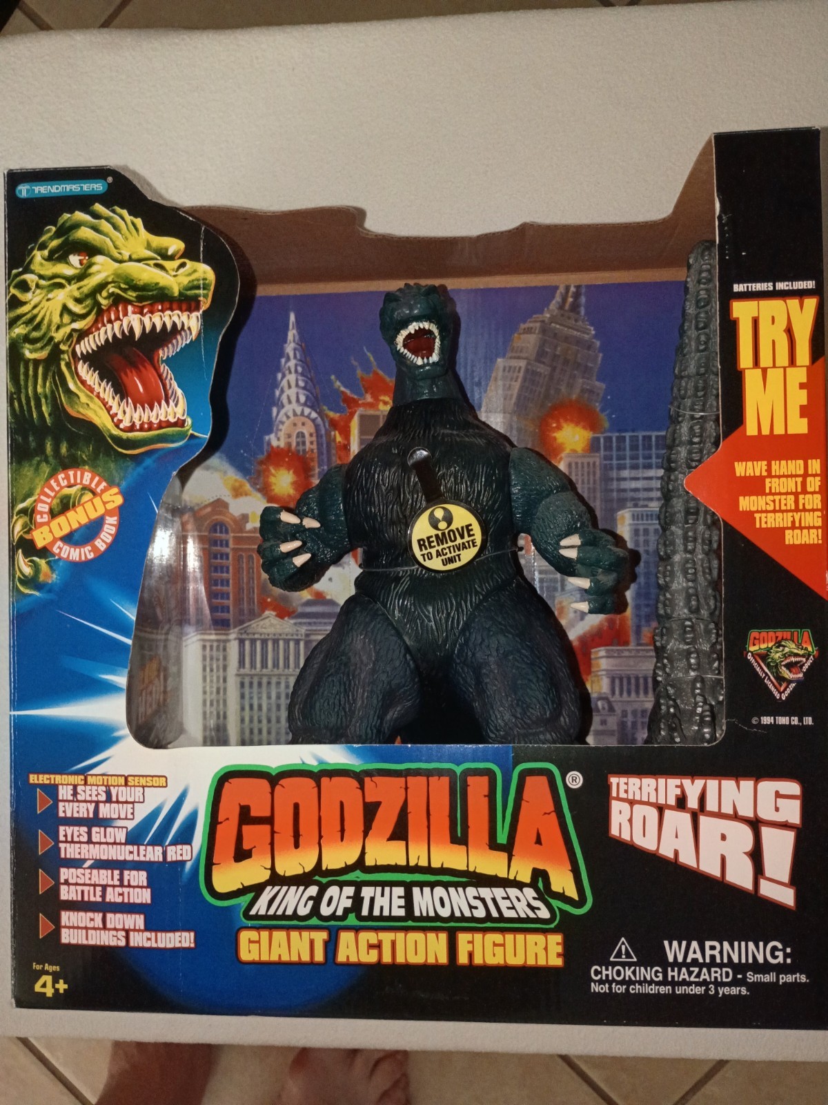 1994 VNTG Trendmasters Godzilla Giant Action Figure NIB. NEVER strd w batteries