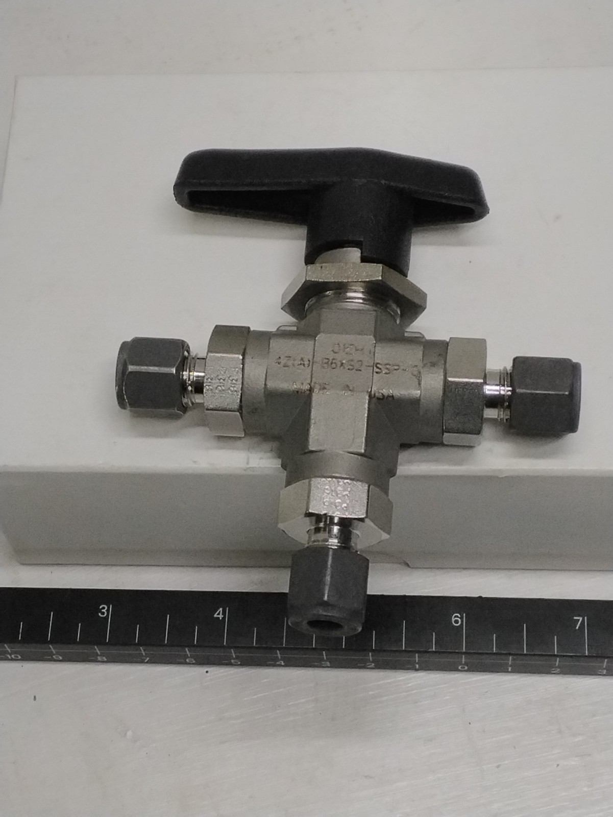 Parker 4z-b6xs2-ssp-c 1/4\