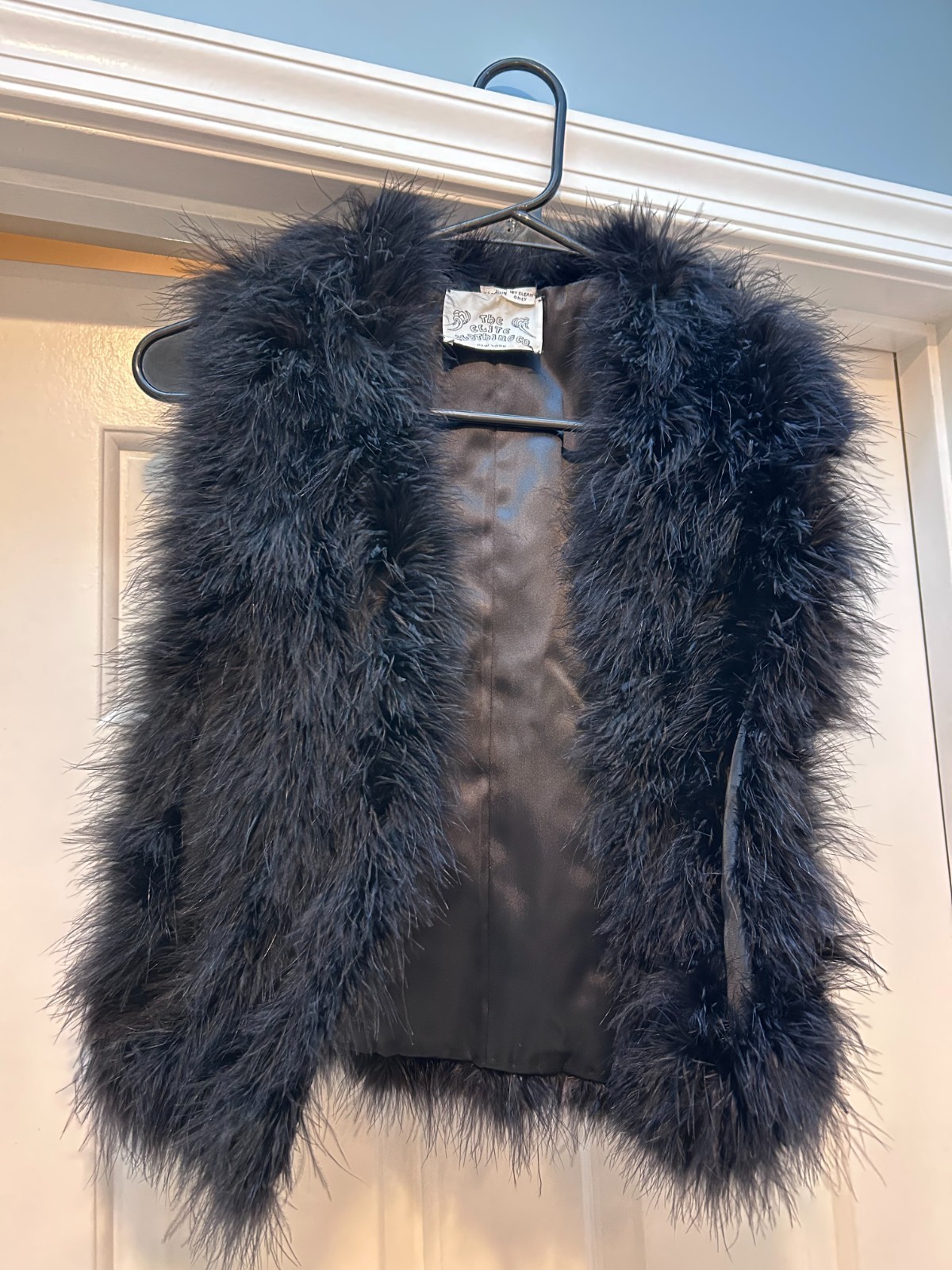 Vintage/Retro/Glam 70s Elite Clothing Co NY Black Feather Statement Vest  Size M