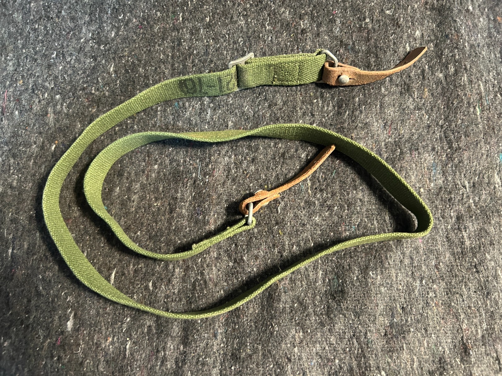 Original Chinese SKS Vietnam War 7.62x39 Rifle Surplus Leather Strip Sling Original Chinese SKS Vietnam War 7.62x39 Rifle Surplus Leather Strip Sling