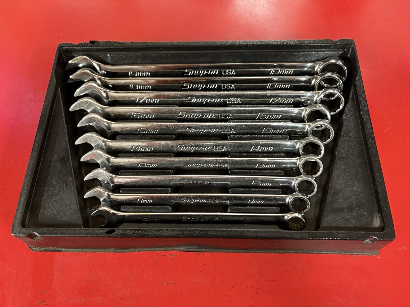 Snap-On 10 pc 12-Point Metric Flank Drive Plus Combination Wrench Set SOEXM710 Snap-On 10 pc 12-Point Metric Flank Drive Plus Combination Wrench Set SOEXM710