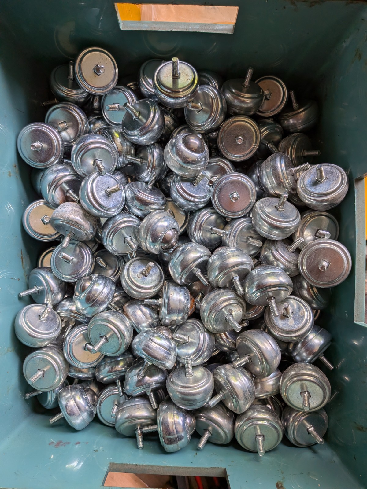 NEW - 300 Hudson Bearings  SBT-1 Conveyor Ball Bearing Rollers