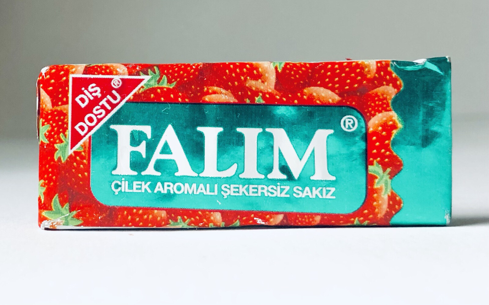 TURKEY Vintage 2004 FALIM Gum Pack SEALED 2.25” candy container RED STRAWBERRY