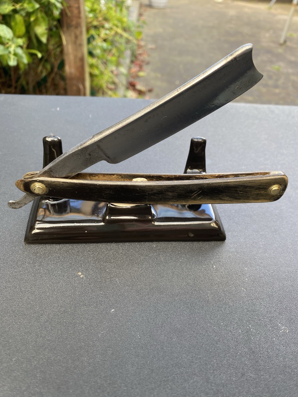 Vintage 19th Century Sheaf Works Straight Razor Sheffield