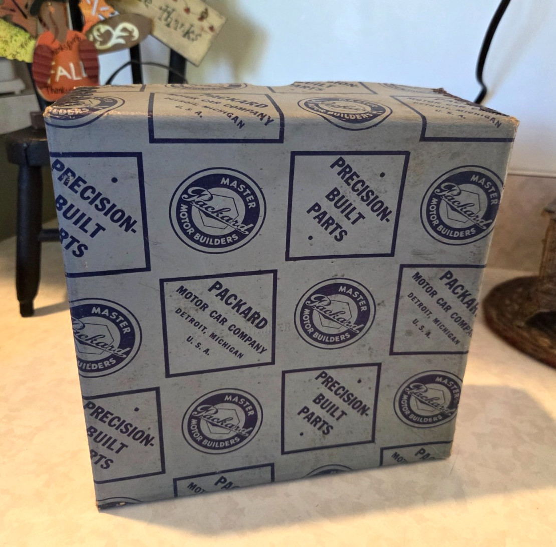 Vintage Packard WWII 1930s/40s Aircraft Parts Box - COOL PIECE