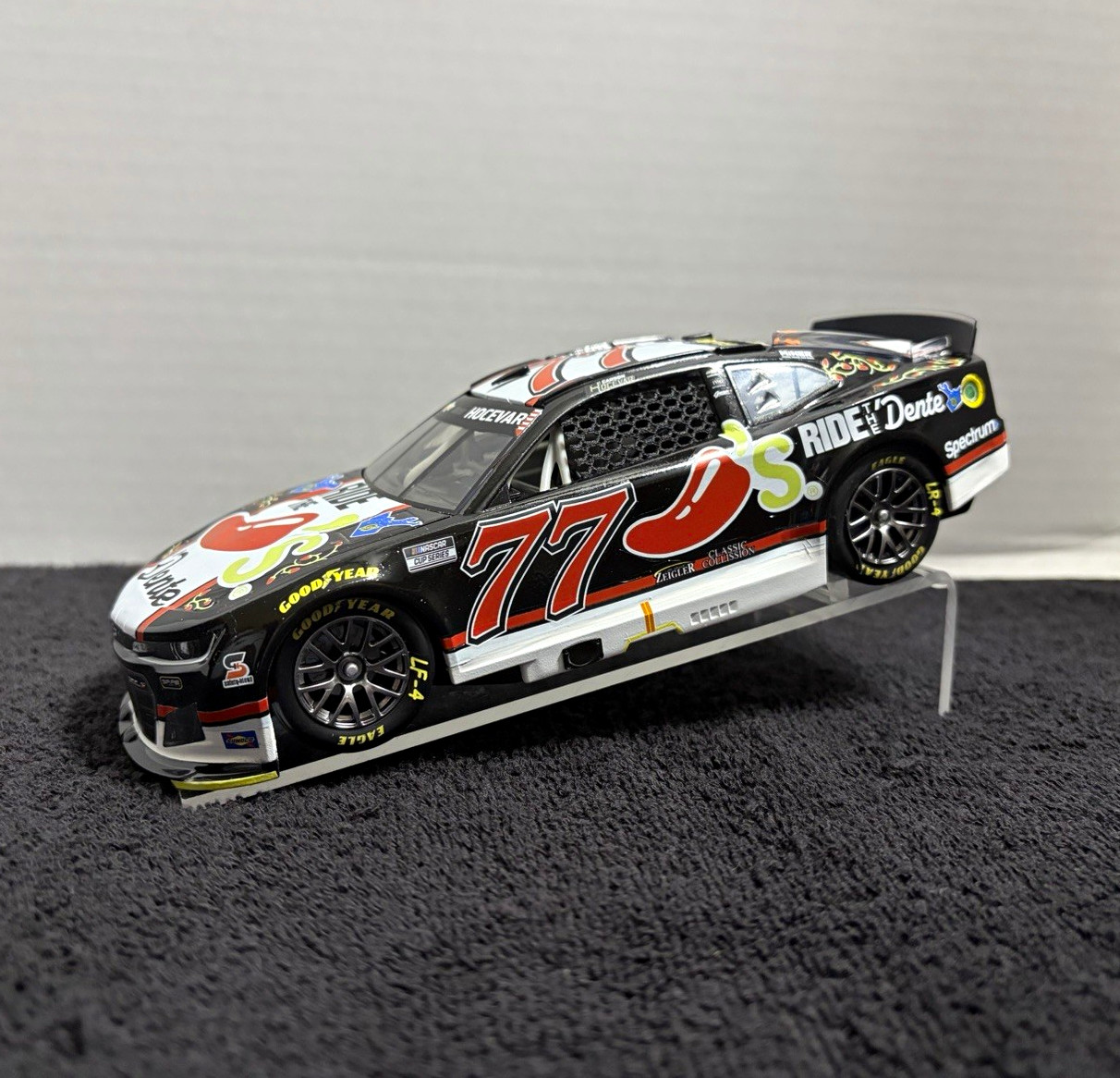 Custom Built 1/24 2026 Carson Hocevar “Ride the Dente” Talladega Win Diecast Custom Built 1/24 2026 Carson Hocevar “Ride the Dente” Talladega Win Diecast