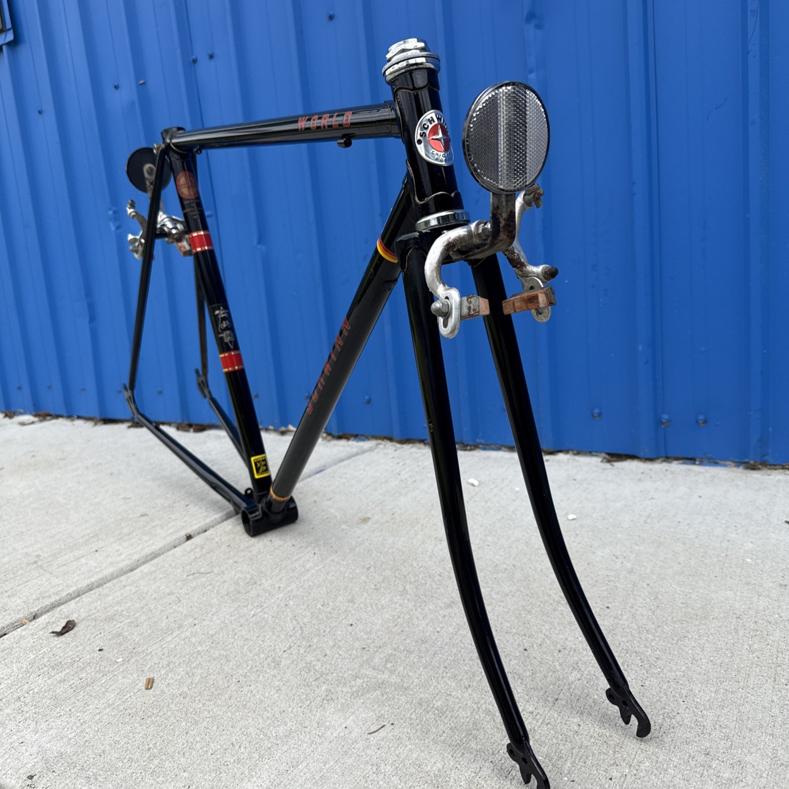 Vintage Schwinn World Frame 21” Road Bike CRMO Black Lugged 1” Fork W/ Brake Vintage Schwinn World Frame 21” Road Bike CRMO Black Lugged 1” Fork W/ Brake