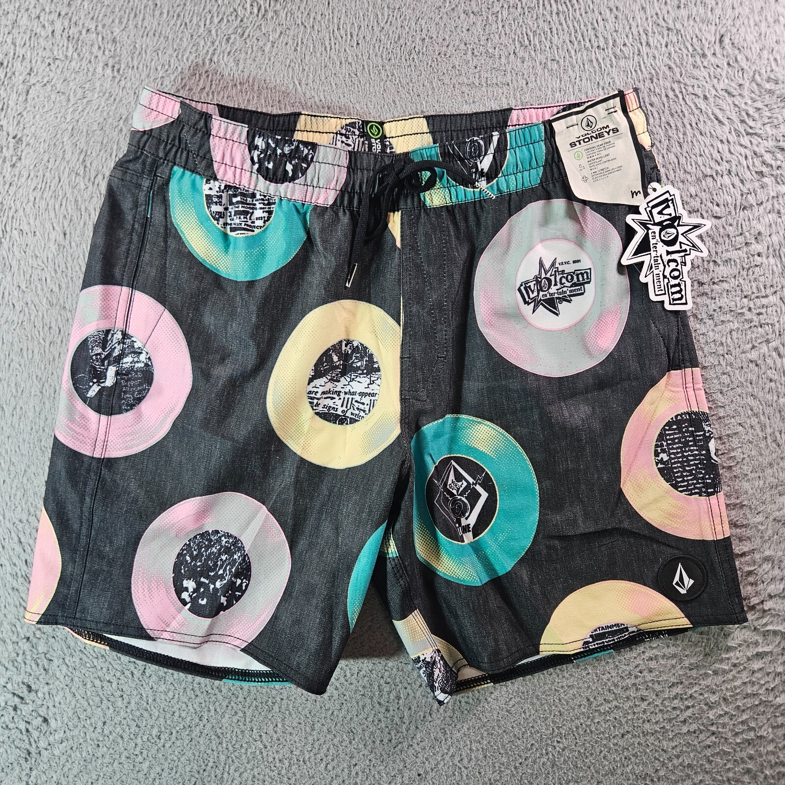 NWT Volcom Stoneys Board Shorts Swim Trunks Men Medium Geometric Multicolor