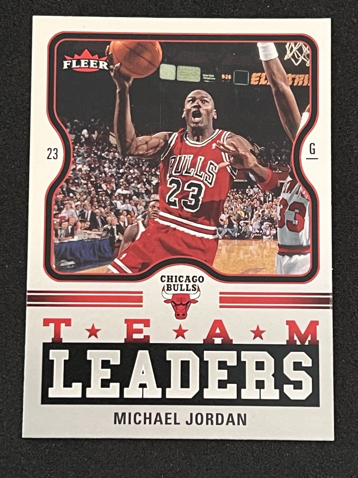 2006-07 Fleer: #TL-MJ Michael Jordan Team Leaders 2006-07 Fleer: #TL-MJ Michael Jordan Team Leaders