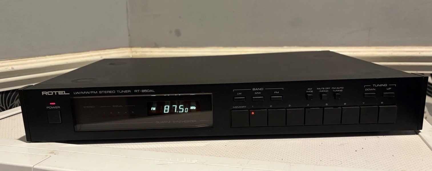 ROTEL LW/MW/FM STEREO TUNER RT-850AL Fully Tested Working Vintage Hifi ROTEL LW/MW/FM STEREO TUNER RT-850AL Fully Tested Working Vintage Hifi