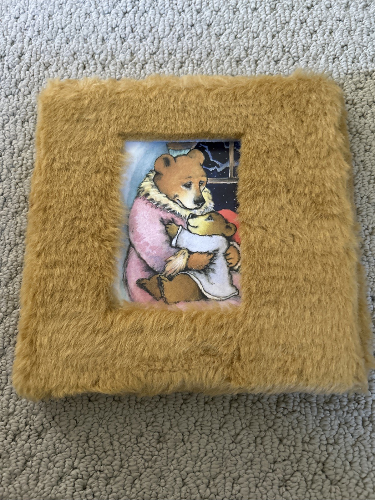THE FURRY BEDTIME BOOK: LOVELY BEAR’S STORY By Margo Lundell VINTAGE 1996 FUR