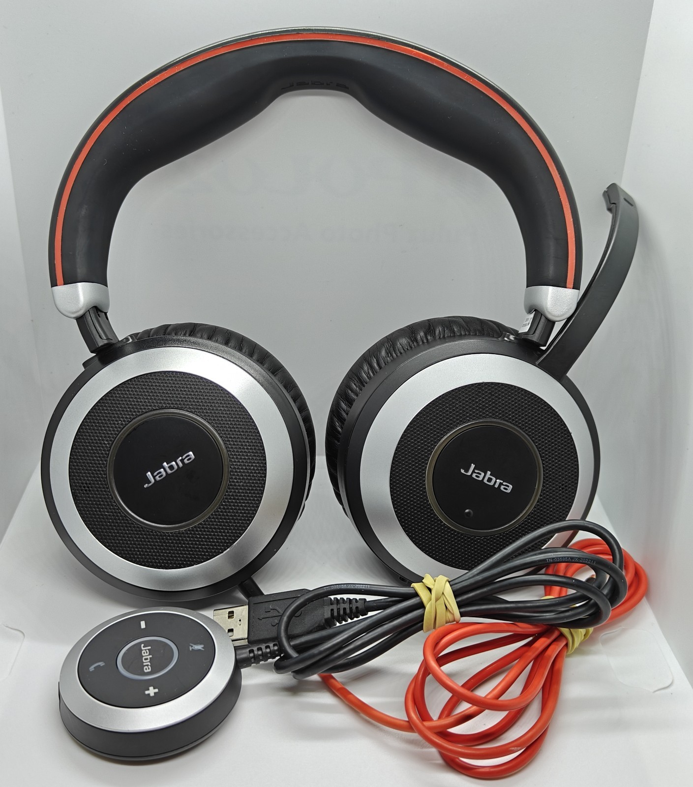 Jabra EVOLVE 80 UC Stereo USB Corded Headset model HSC019 Active Noise Canc Jabra EVOLVE 80 UC Stereo USB Corded Headset model HSC019 Active Noise Canc